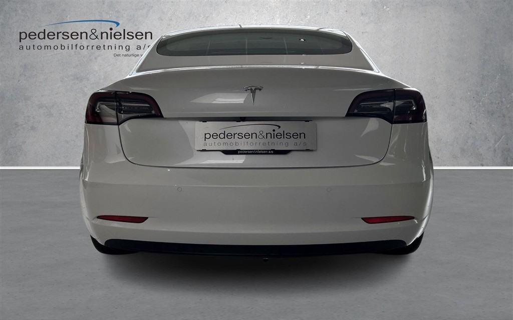 Tesla Model 3 EL Standard Range Plus 325HK Aut. - Image 4