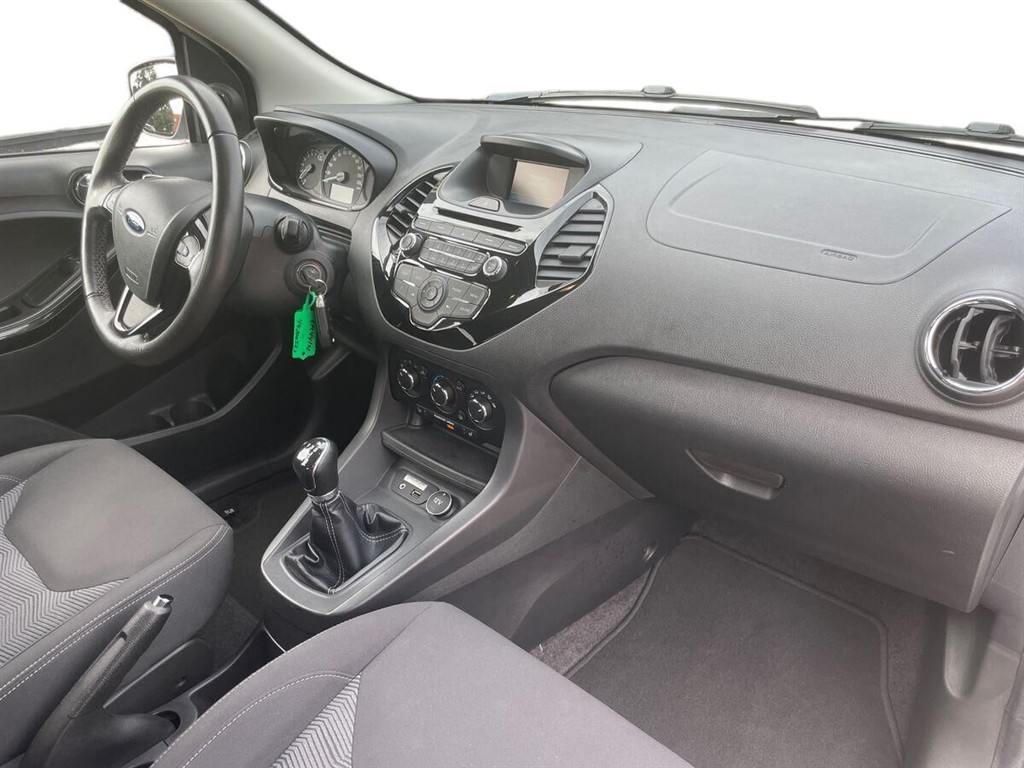 Ford Ka+ 1,2 Ti-VCT Ultimate 85HK 5d - Image 13
