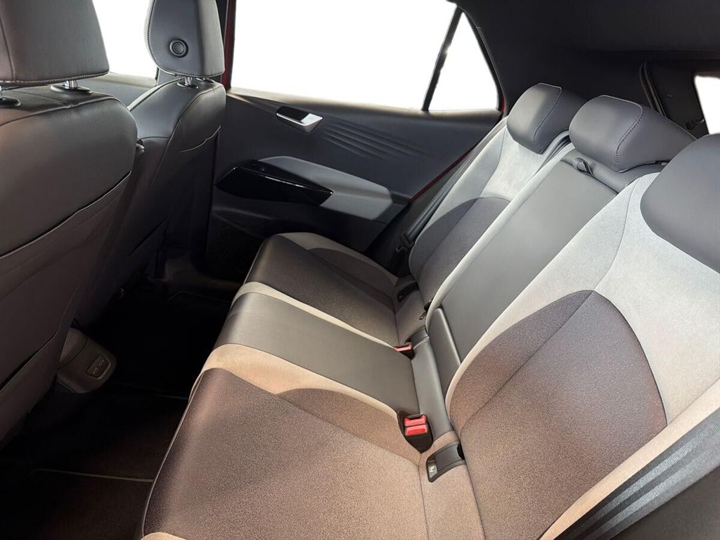 VW ID.3 EL Pro Performance 204HK 5d Aut. - Image 9