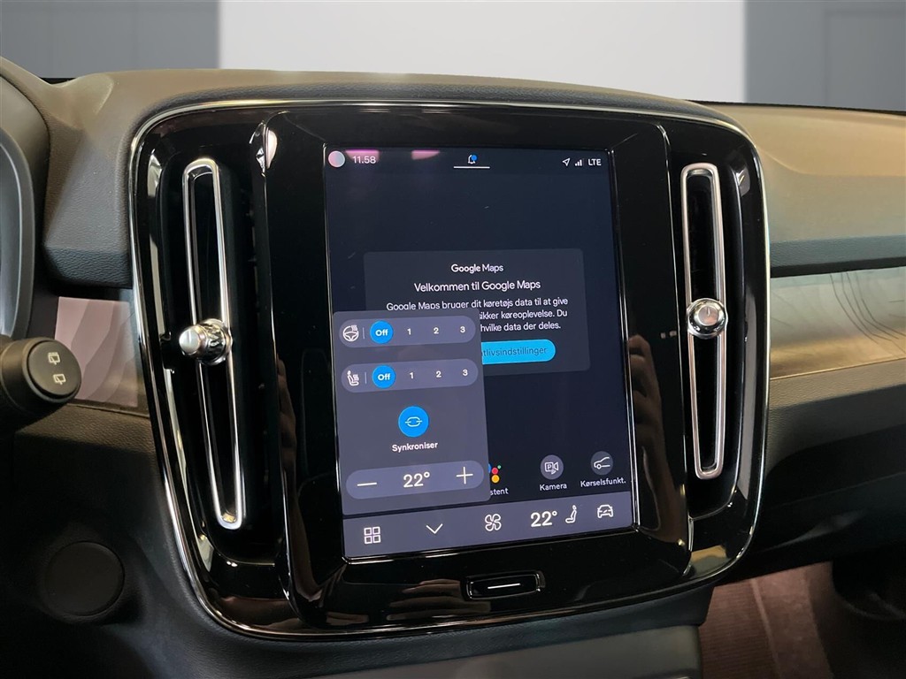 Volvo XC40 Recharge Extended Range Plus 252HK 5d Aut. - Image 11