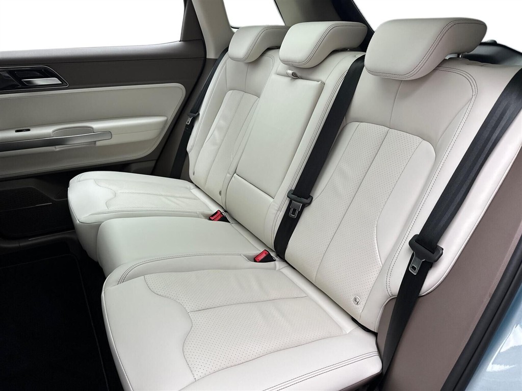 Aiways U5 EL Premium 204HK 5d Aut. - Image 13