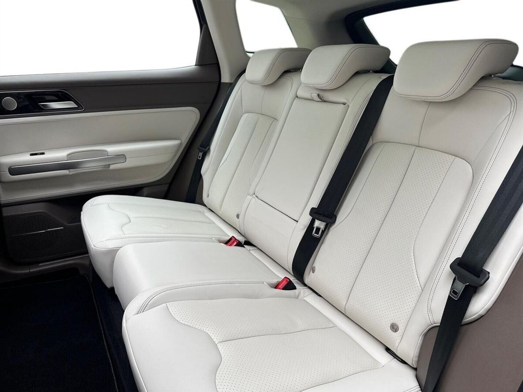 Aiways U5 EL Premium 204HK 5d Aut. - Image 13
