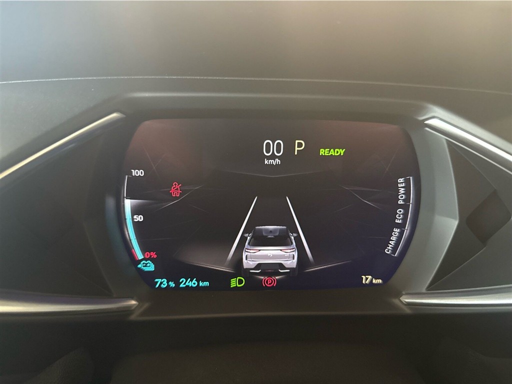 DS DS3 Crossback E-Tense Etoile 156HK 5d Aut. - Image 13