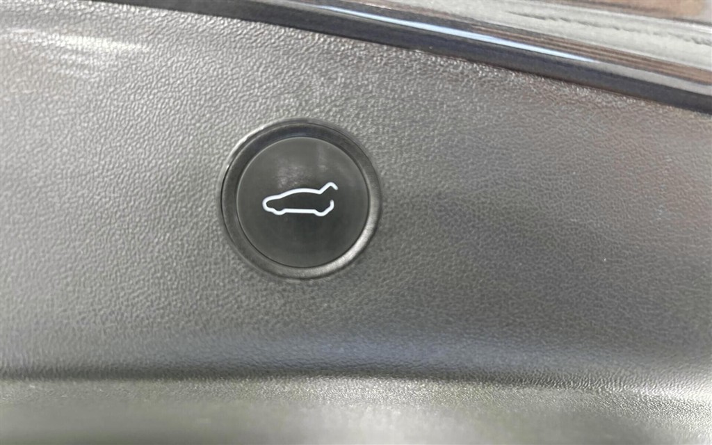 Tesla Model 3 EL 283HK Aut. - Image 18