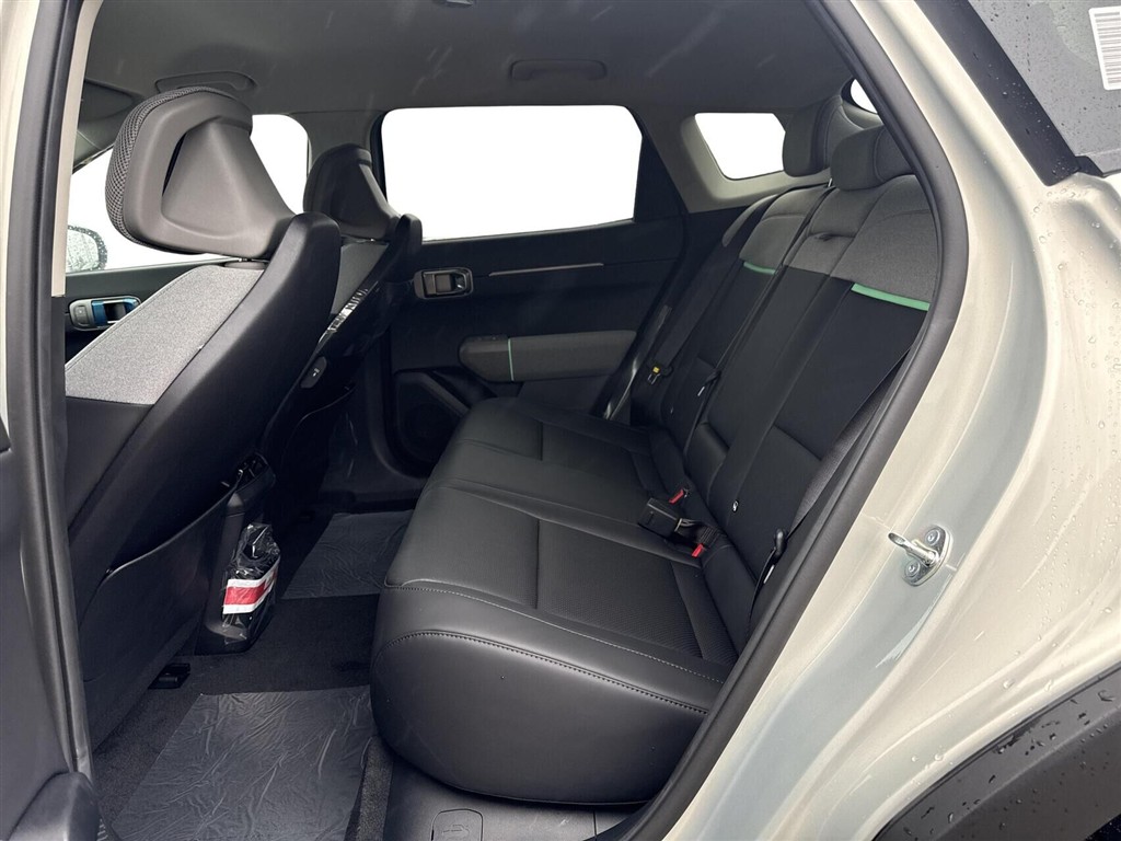 Kia EV4 Fastback Long Range Business Plus 204HK Aut. - Image 5