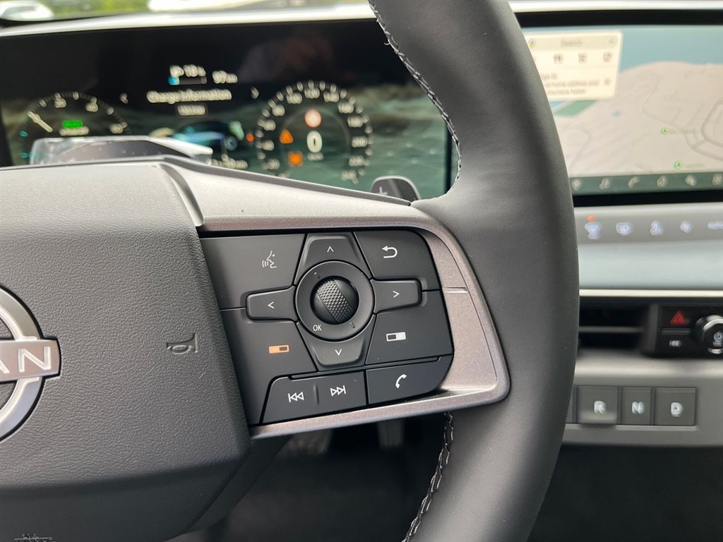 Nissan Leaf 75 kWh Advance 217HK 5d Aut. - Image 16
