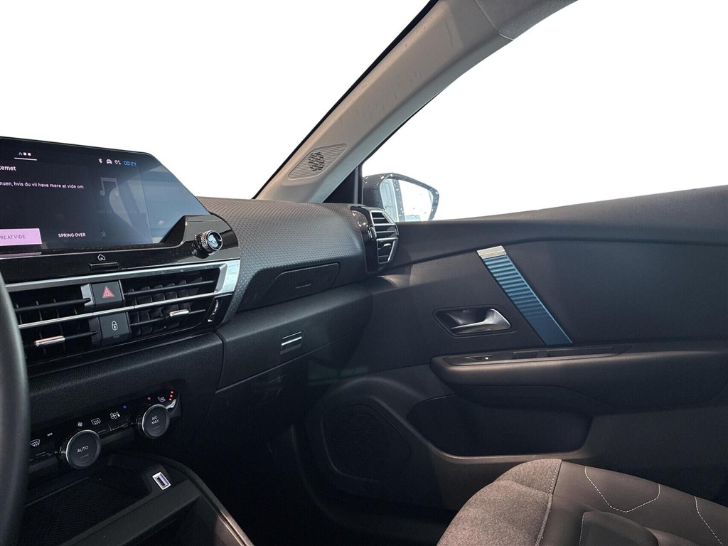 Citroën e-C4 X EL Shine 136HK 5d Aut. - Image 7
