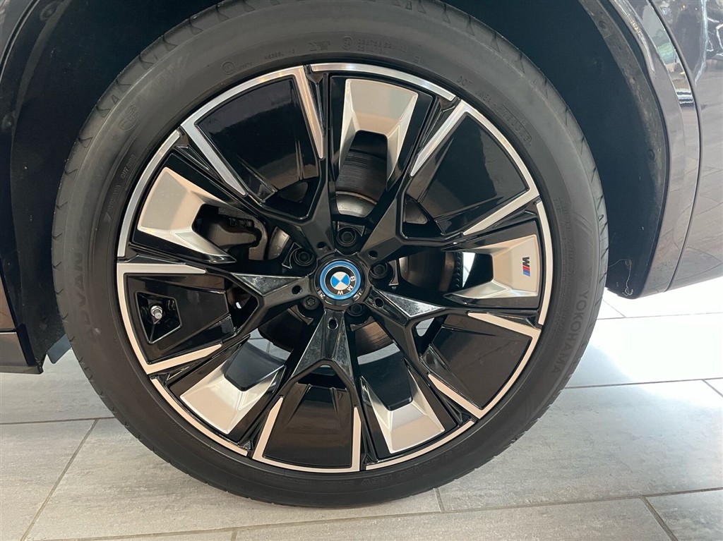 BMW iX3 EL M-Sport Charged Plus 286HK 5d Aut. - Image 12