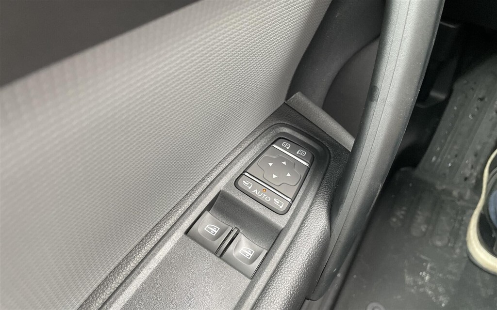 Nissan Townstar L2 EL N-Connecta 122HK Van Aut. - Image 15