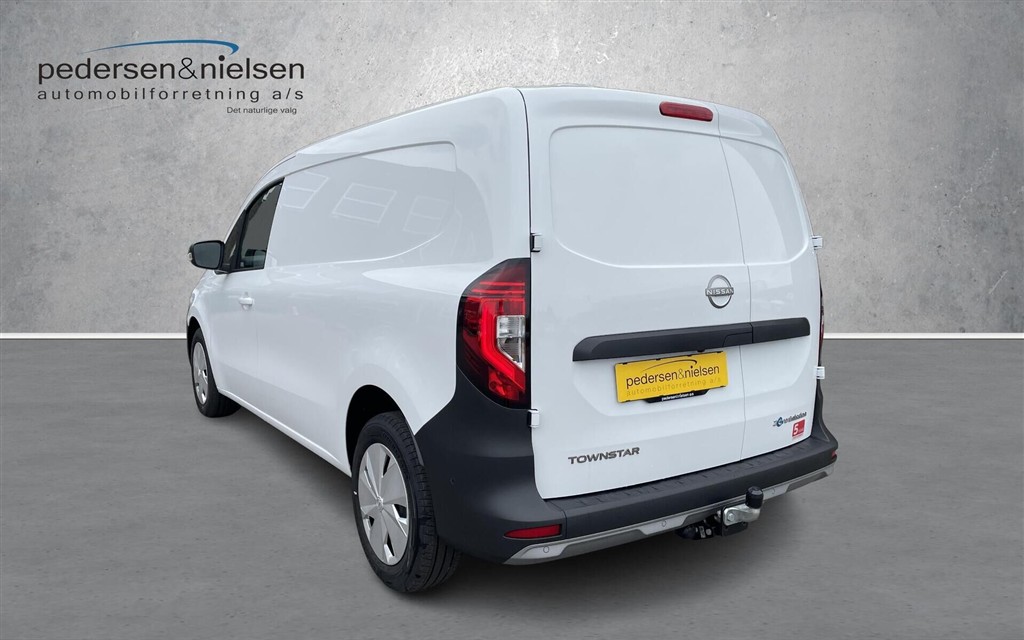 Nissan Townstar L2 EL N-Connecta 122HK Van Aut. - Image 3