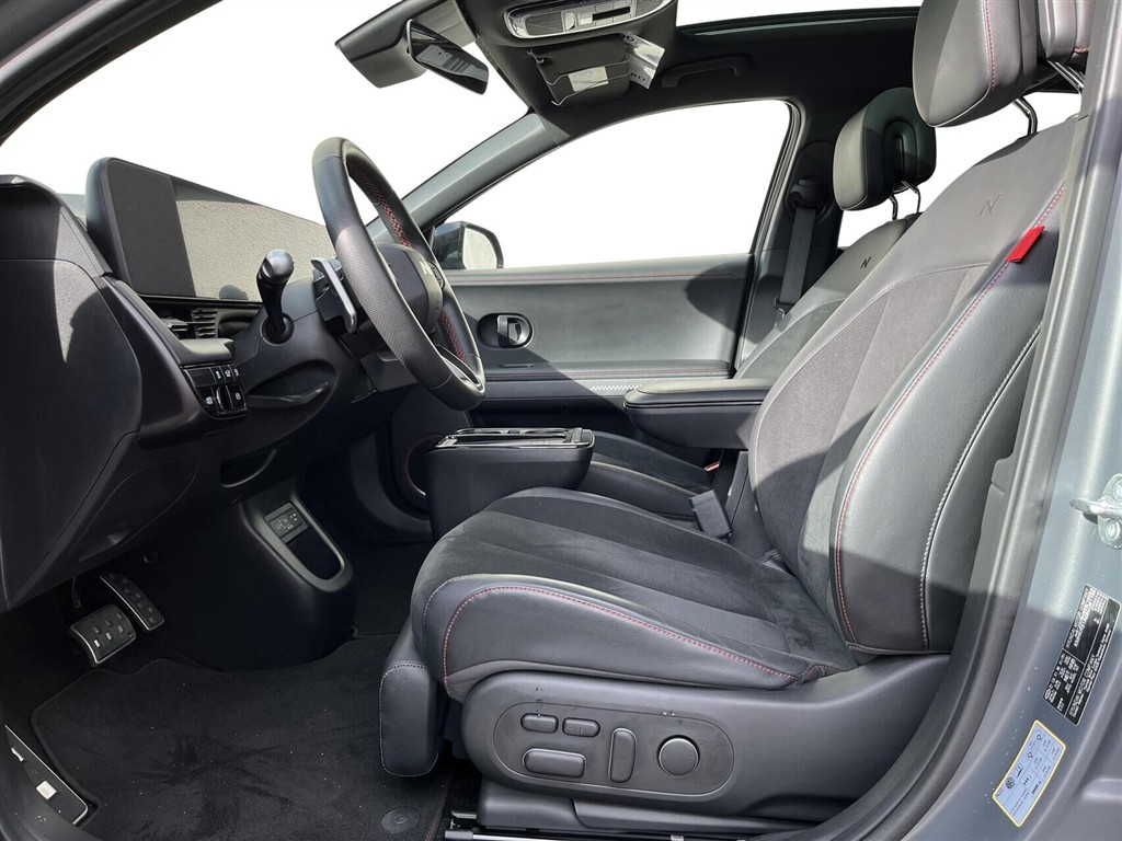 Hyundai Ioniq 5 Electric 84 kWh N-Line 229HK 5d Aut. - Image 4