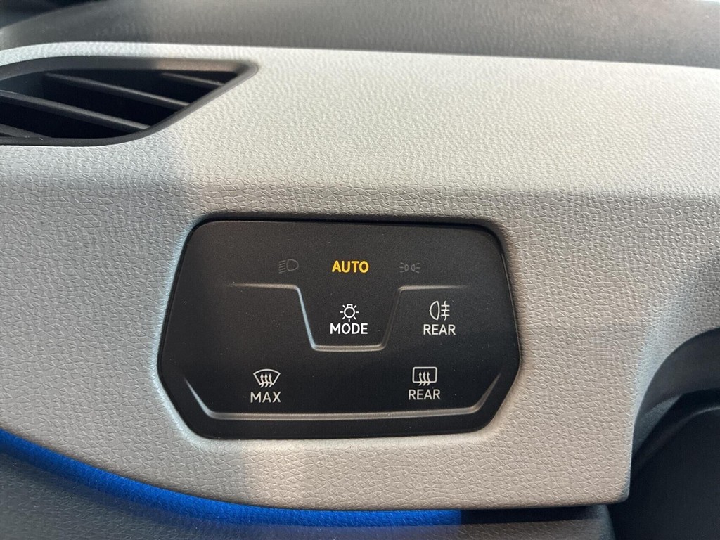 VW ID.3 EL Pro 204HK 5d Aut. - Image 9