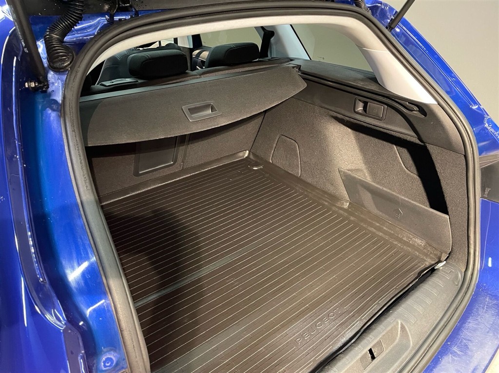 Peugeot 308 SW 1,2 PureTech Selection Sky EAT8 130HK Stc 8g Aut. - Image 8