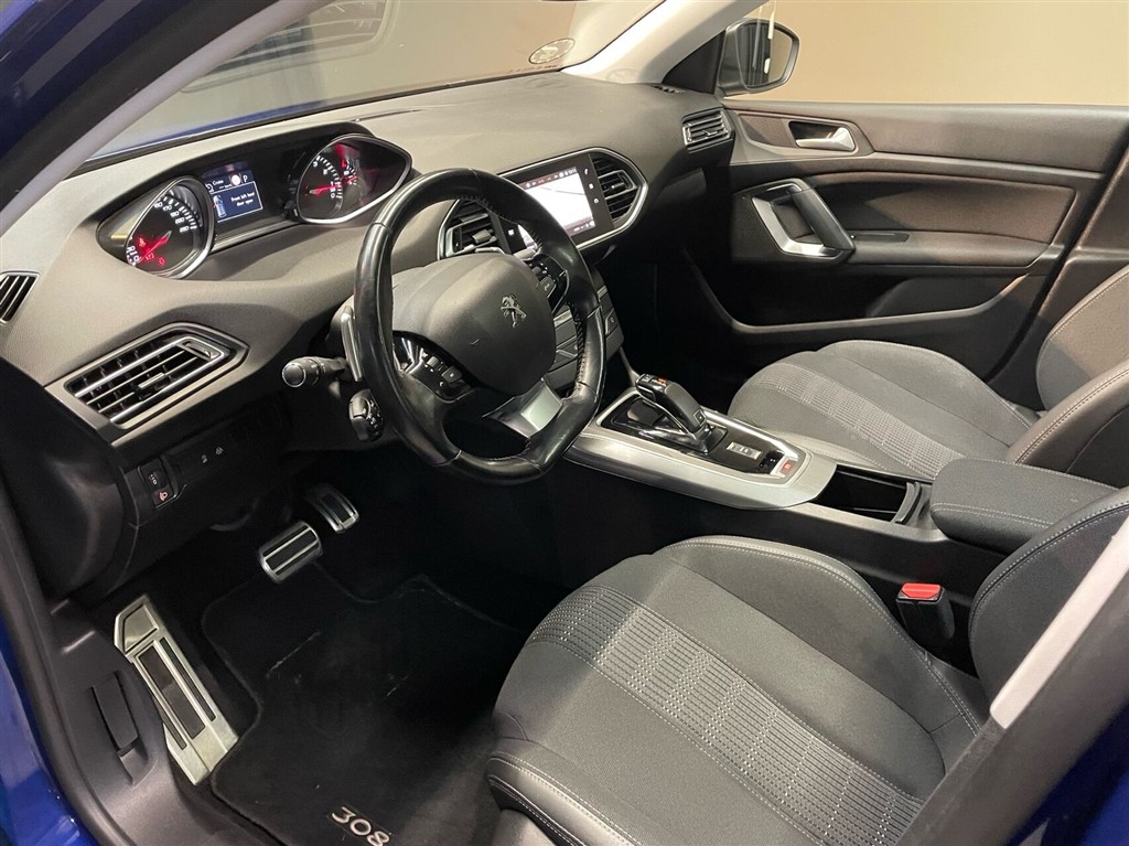 Peugeot 308 SW 1,2 PureTech Selection Sky EAT8 130HK Stc 8g Aut. - Image 11