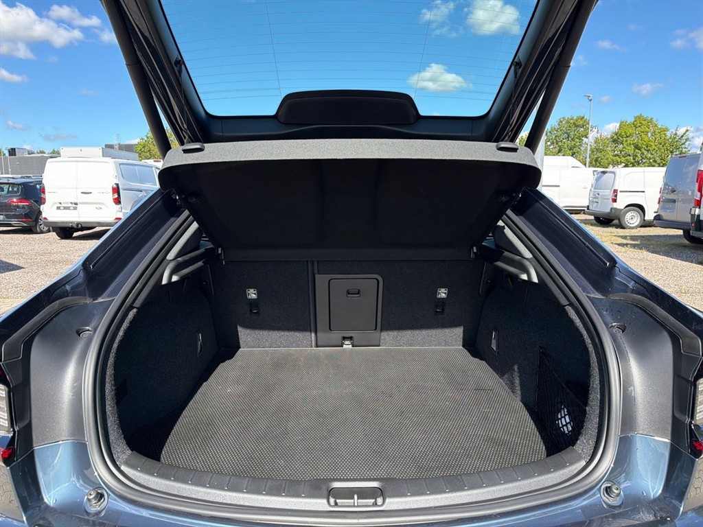 Polestar 2 EL SRSM 272HK 5d Aut. - Image 13