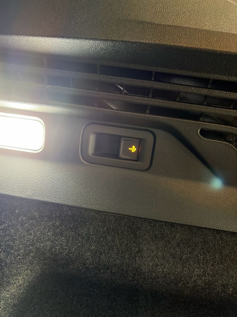 VW ID.5 EL Style+ 286HK 5d Aut. - Image 11