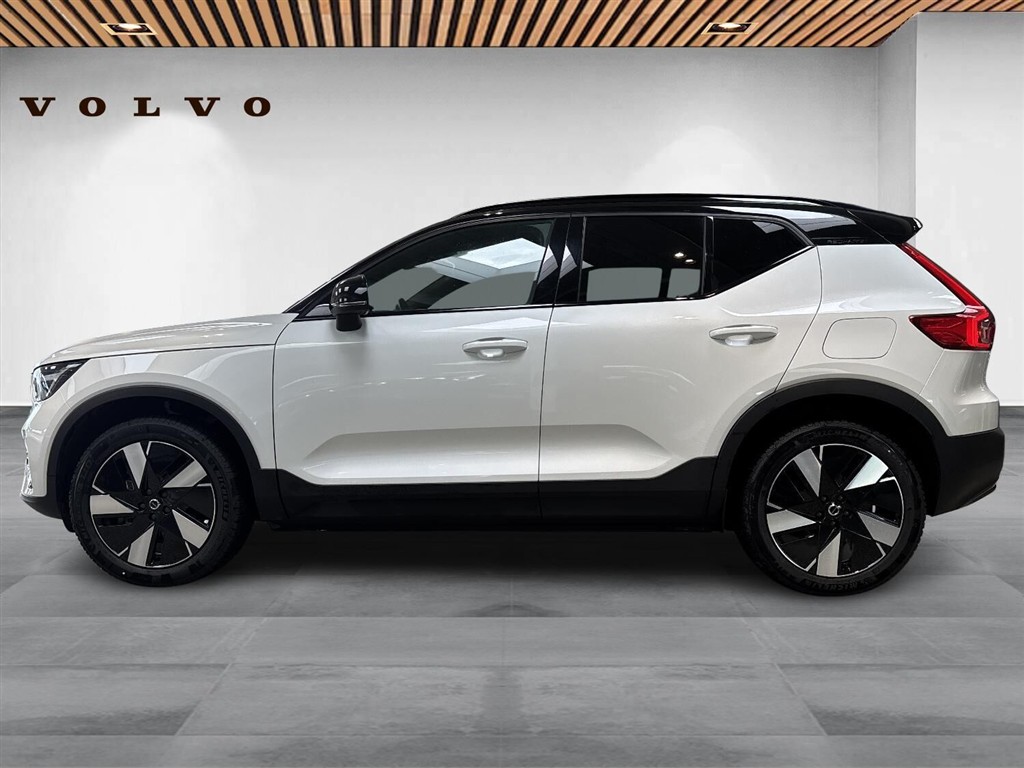 Volvo XC40 Recharge Extended Range Core 252HK 5d Aut. - Image 3