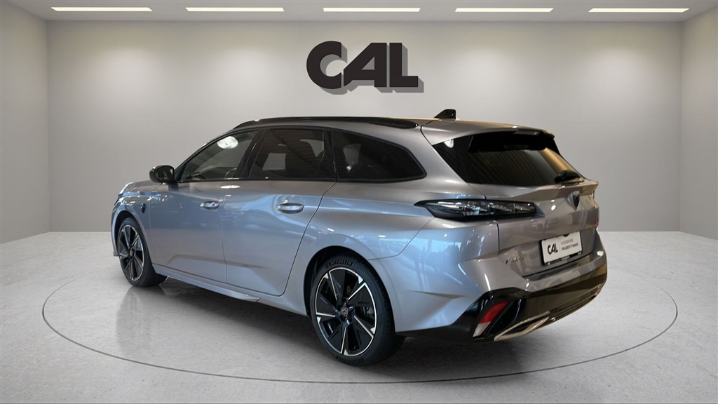Peugeot e-308 SW EL GT 156HK Stc Aut. - Image 2