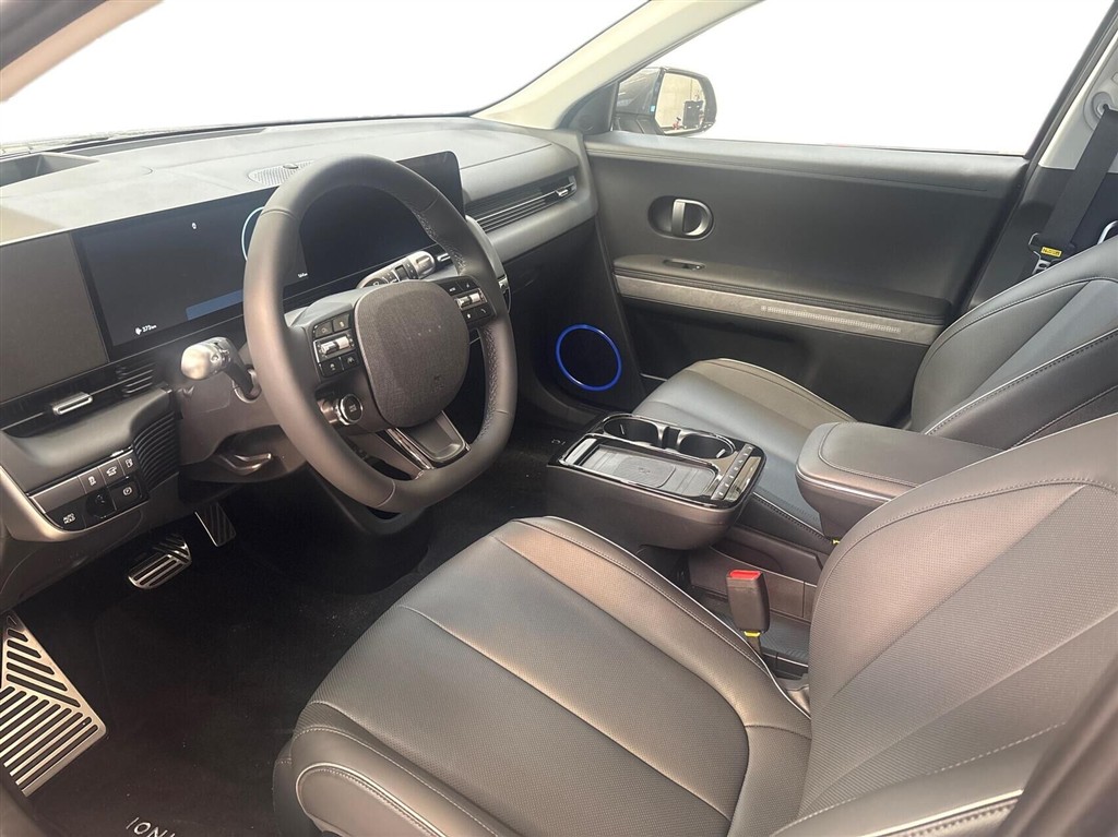 Hyundai Ioniq 5 Electric 84 kWh Ultimate 229HK 5d Aut. - Image 3