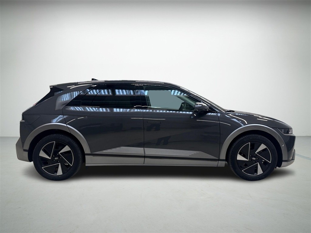 Hyundai Ioniq 5 Electric 84 kWh Ultimate 229HK 5d Aut. - Image 5
