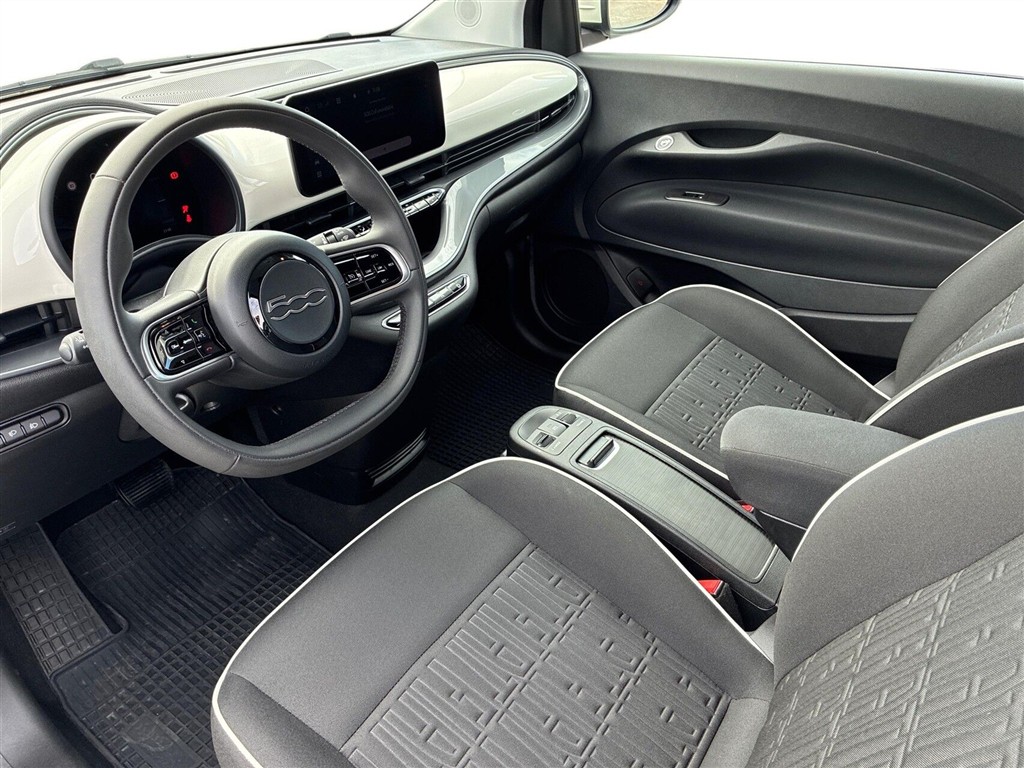 Fiat 500e EL Icon 118HK Cabr. Aut. - Image 3