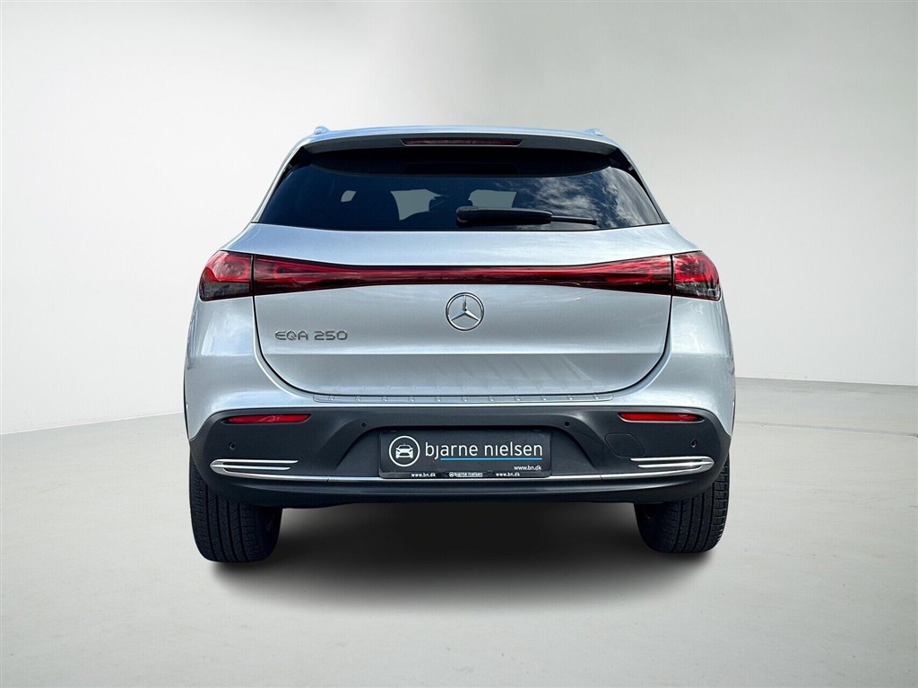 Mercedes-Benz EQA 250 EL 190HK 5d Aut. - Image 8