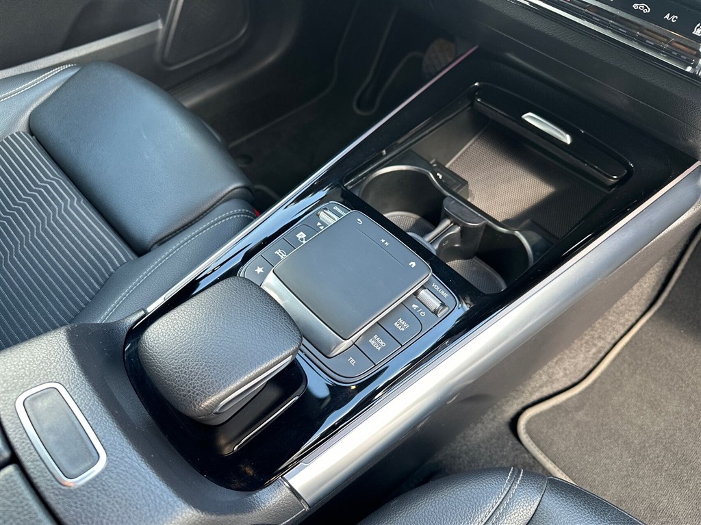 Mercedes-Benz EQA 250 EL 190HK 5d Aut. - Image 16