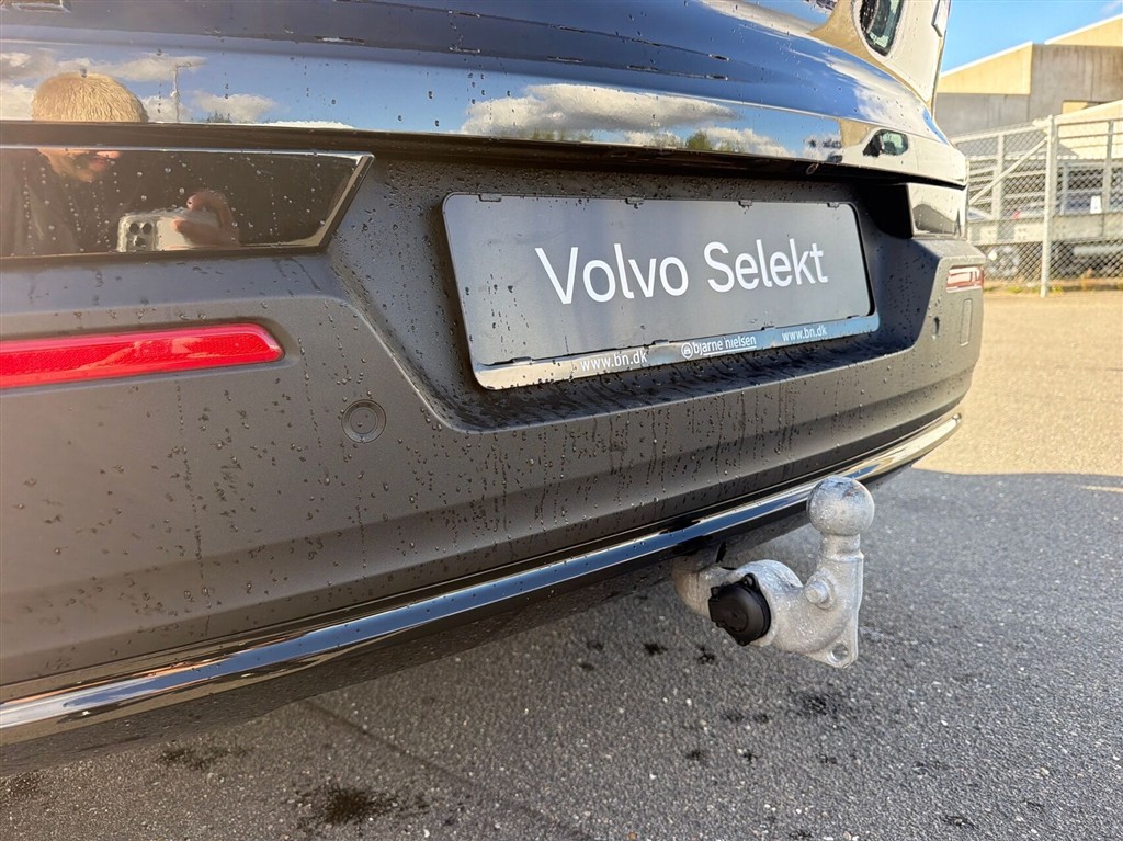 Volvo XC40 P6 Recharge Plus 231HK 5d Aut. - Image 19