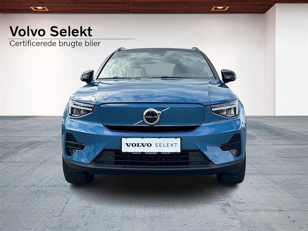 Volvo XC40 Recharge Extended Range Plus 252HK 5d Aut. - Image 9