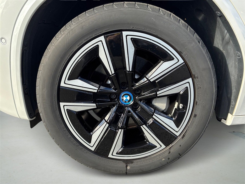 BMW iX3 EL M-Sport Charged 286HK 5d Aut. - Image 8