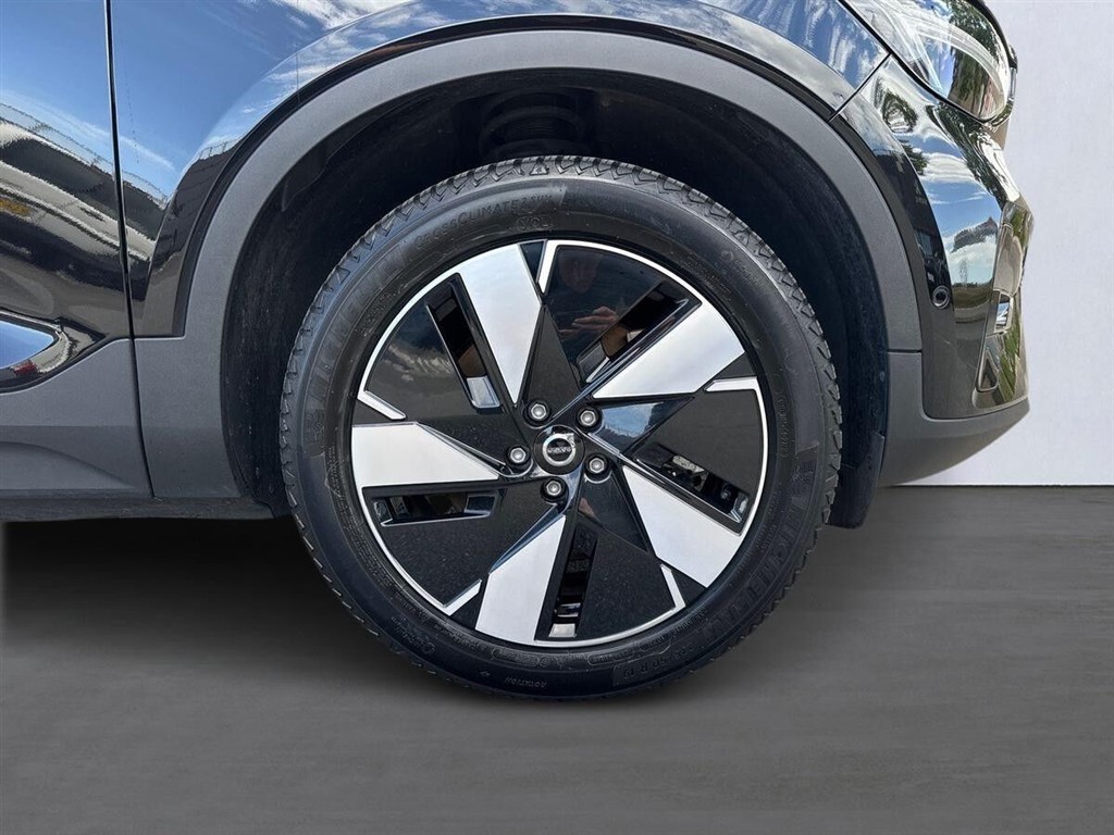 Volvo C40 Recharge Extended Range Ultimate 252HK 5d Aut. - Image 10