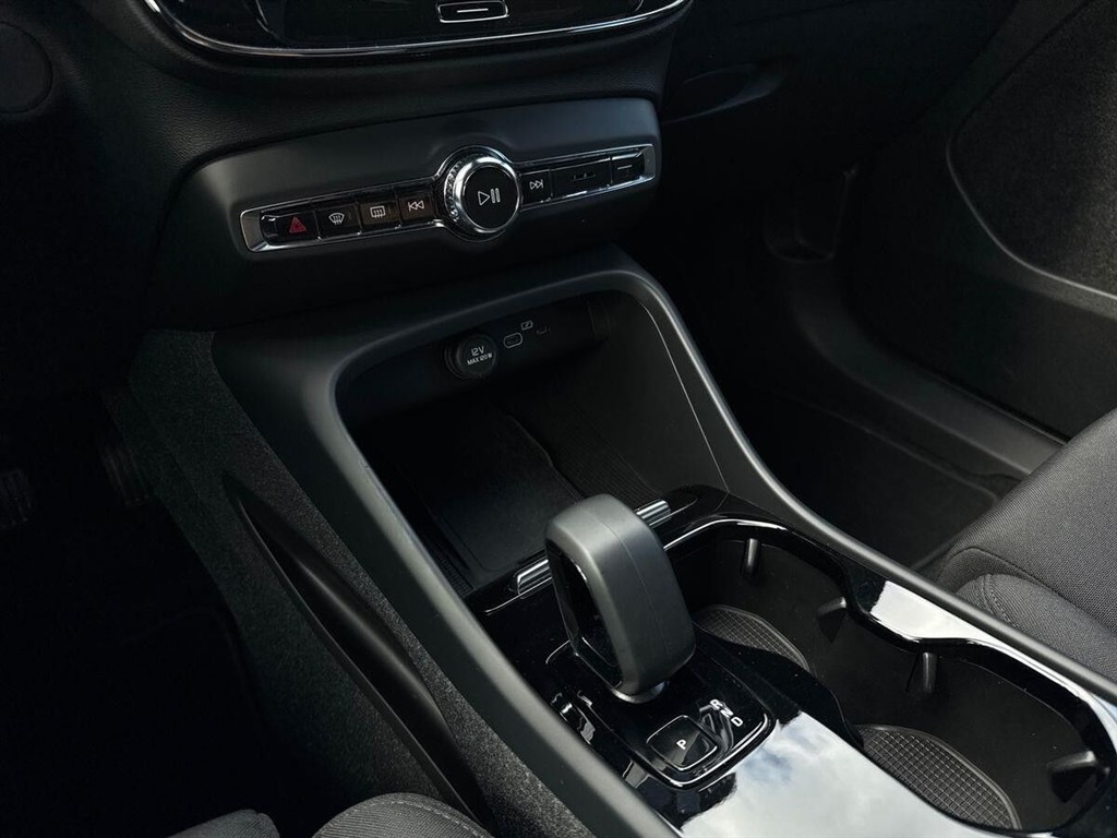 Volvo C40 Recharge Extended Range Ultimate 252HK 5d Aut. - Image 24