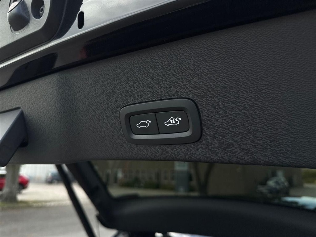Volvo C40 Recharge Extended Range Ultimate 252HK 5d Aut. - Image 25