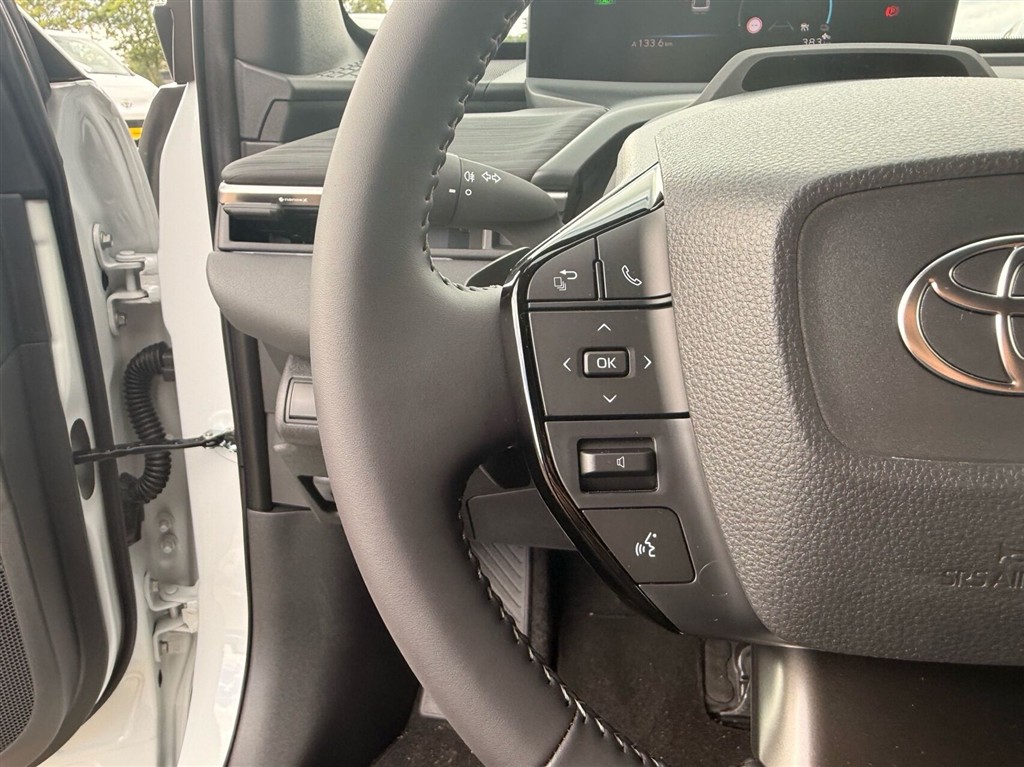 Toyota C-HR+ EL Active 224HK 5d Aut. - Image 13