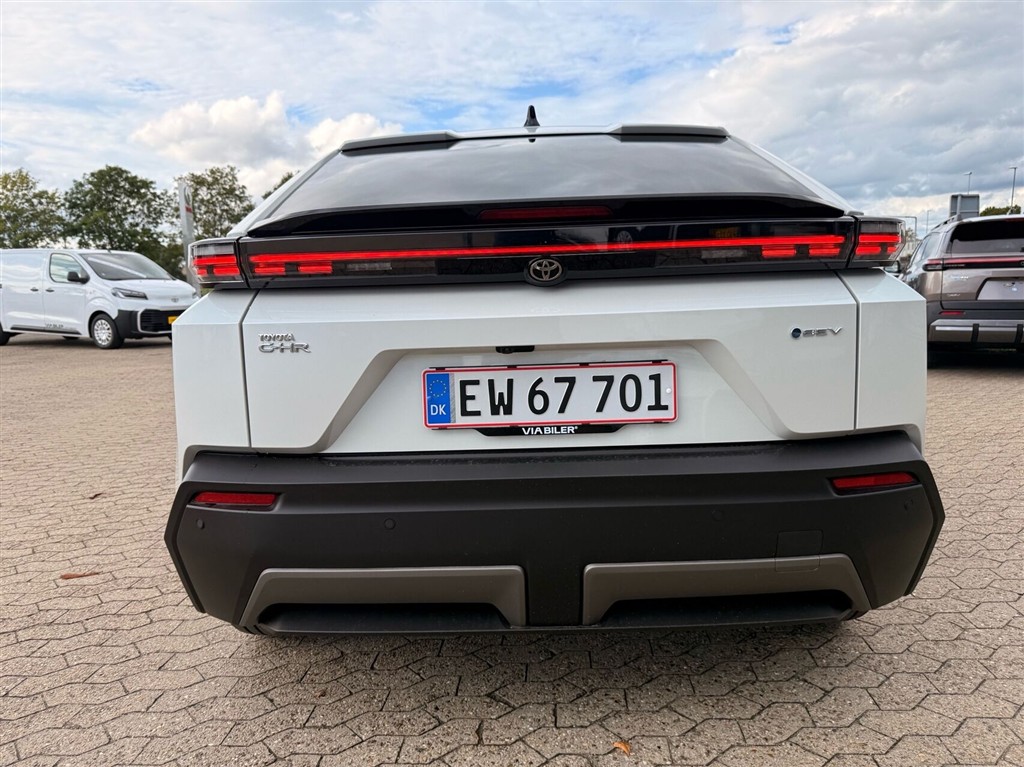 Toyota C-HR+ EL Active 224HK 5d Aut. - Image 4