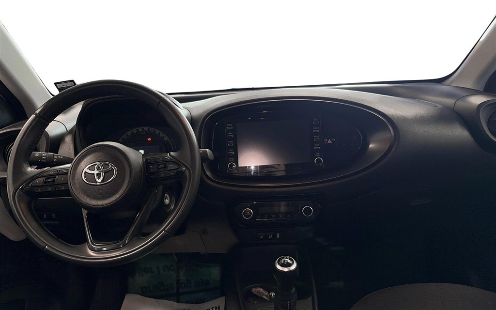 Toyota Aygo X 1,0 VVT-I Active 72HK 5d - Image 11