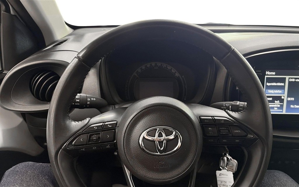 Toyota Aygo X 1,0 VVT-I Active 72HK 5d - Image 12