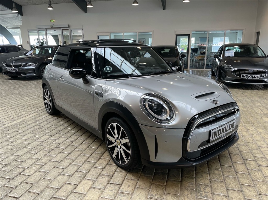 Mini Cooper SE EL Mini Yours 184HK 3d Aut. - Image 5