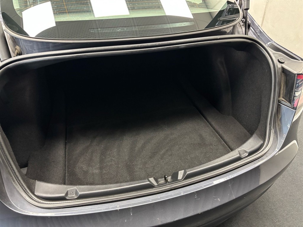 Tesla Model 3 EL 283HK Aut. - Image 6