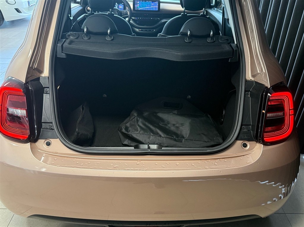 Fiat 500e EL Icon 118HK 3d Aut. - Image 17