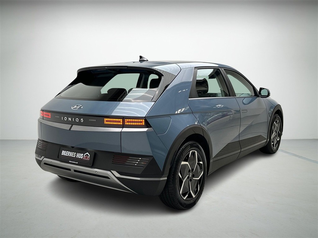 Hyundai Ioniq 5 Electric 58 kWh Essential 170HK 5d Aut. - Image 2