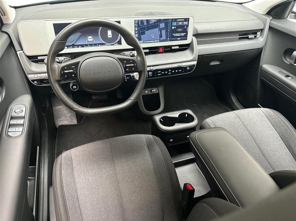 Hyundai Ioniq 5 Electric 58 kWh Essential 170HK 5d Aut. - Image 4