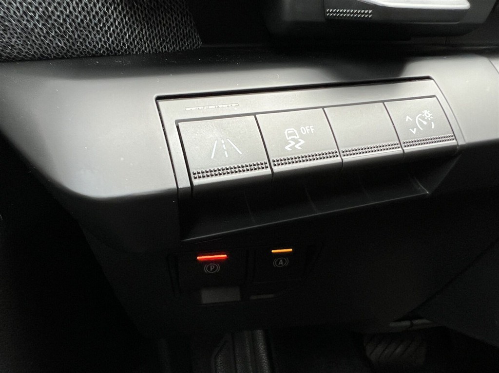 Renault Mégane 60 kWh E-TECH Techno 220HK 5d Aut. - Image 23