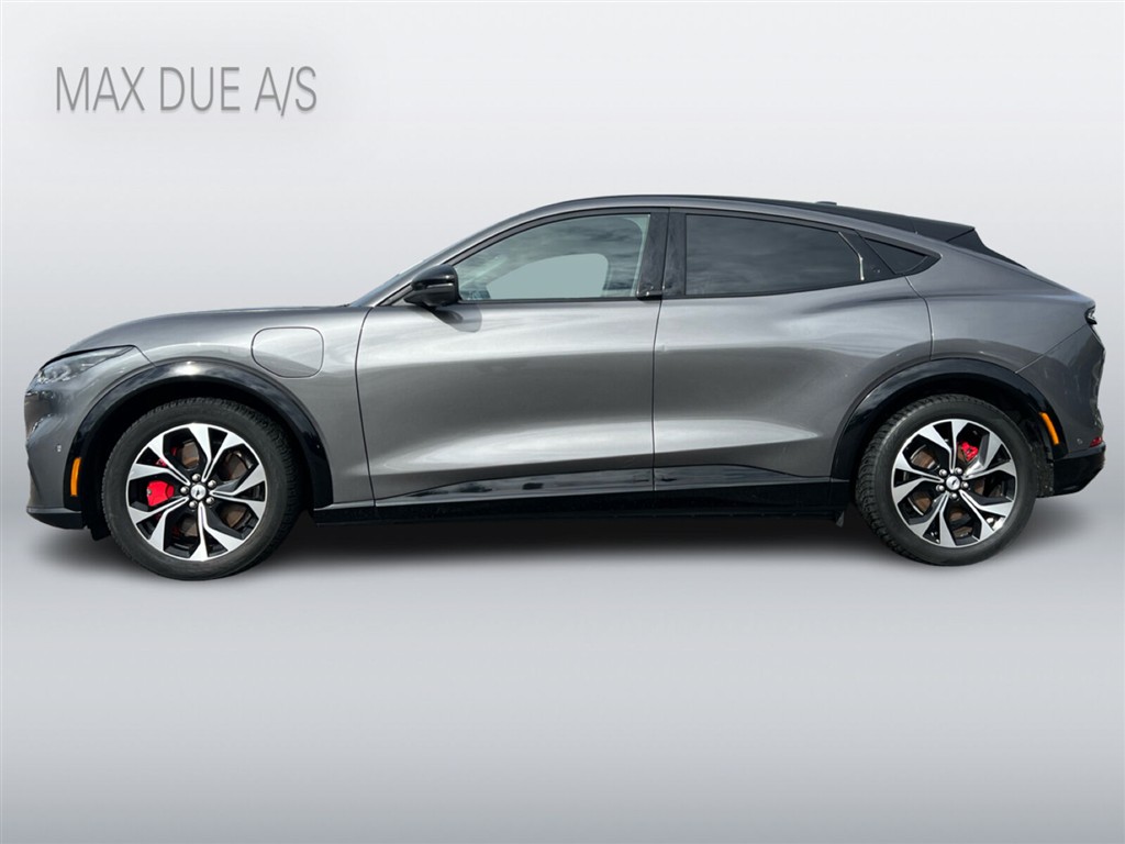 Ford Mustang Mach-E 91 kWh Extended Range AWD Premium 351HK 5d Aut. - Image 28