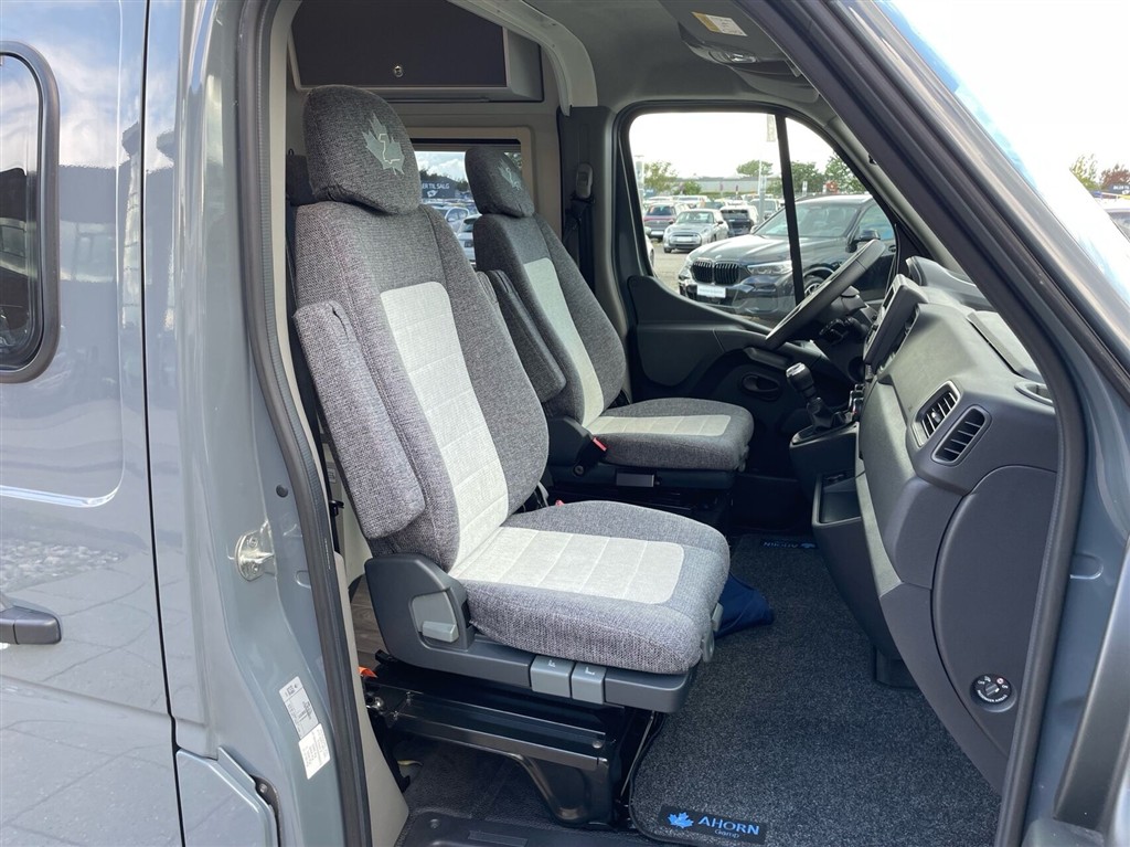 Ahorn Van 550 2,3 D 136HK 3d 6g - Image 8