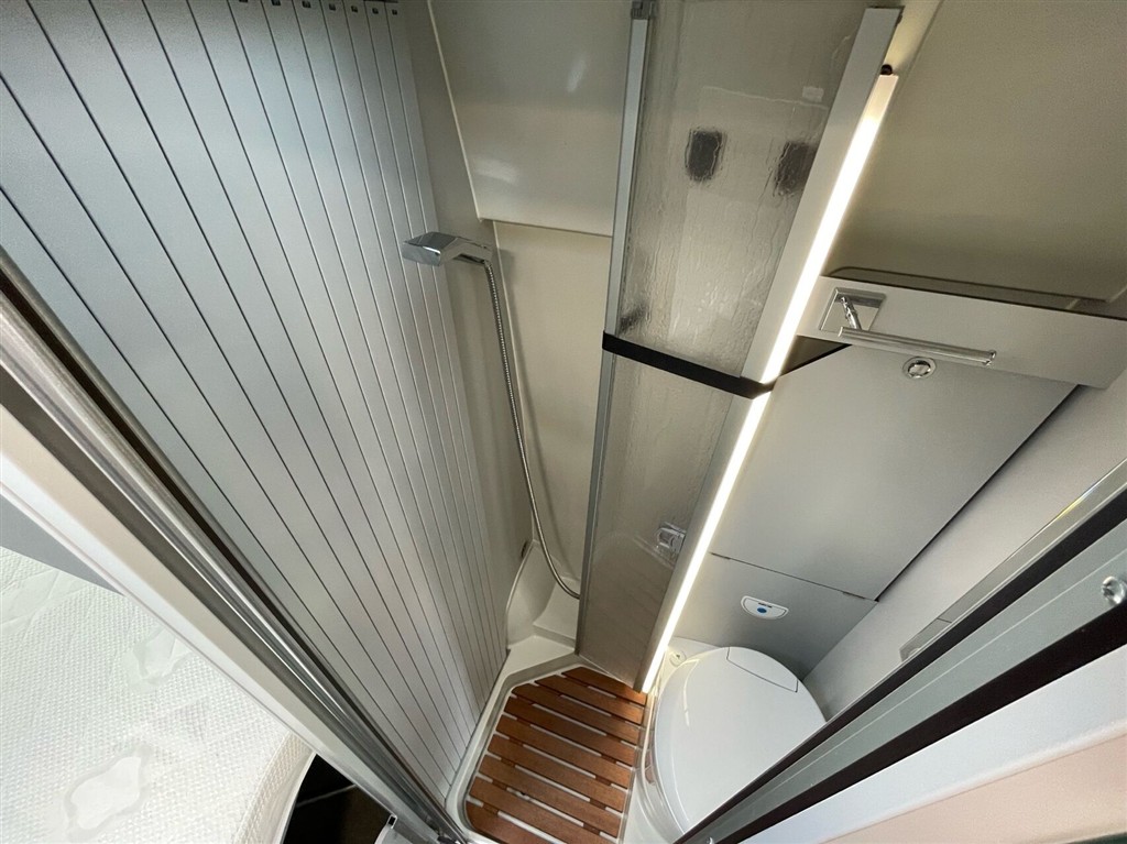 Ahorn Van 550 2,3 D 136HK 3d 6g - Image 19