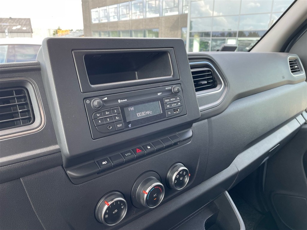 Ahorn Van 550 2,3 D 136HK 3d 6g - Image 33