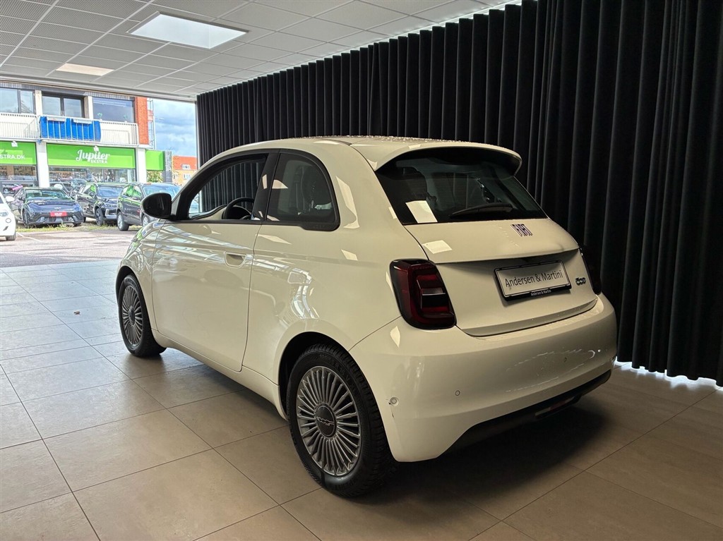 Fiat 500e EL Icon Pack 118HK 3d Aut. - Image 3