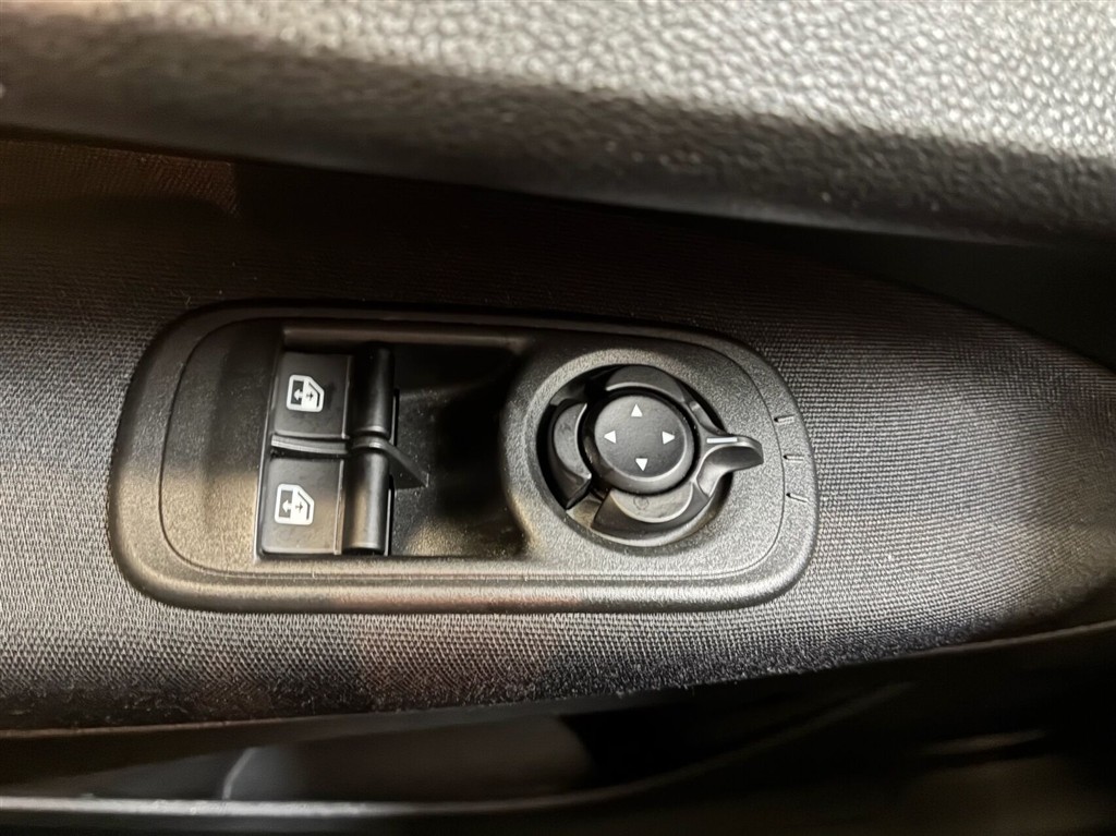 Fiat 500e EL Icon 118HK 3d Aut. - Image 8