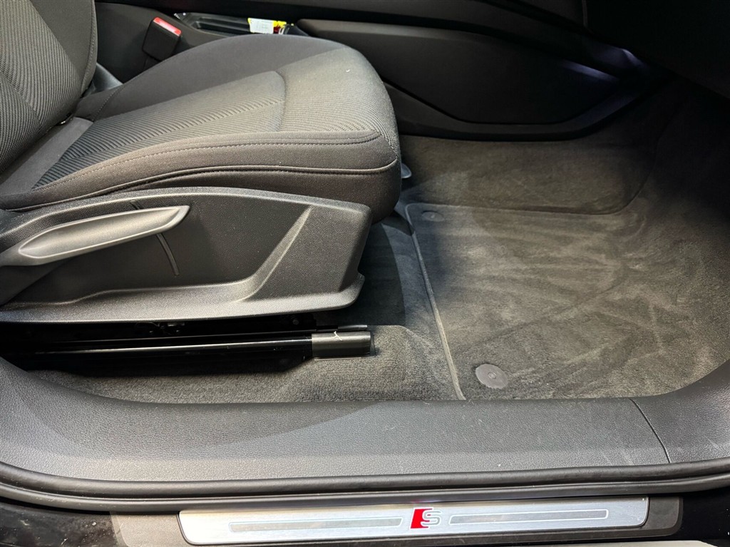 Audi E-tron 50 S Line Prestige Quattro 313HK 5d Aut. - Image 11